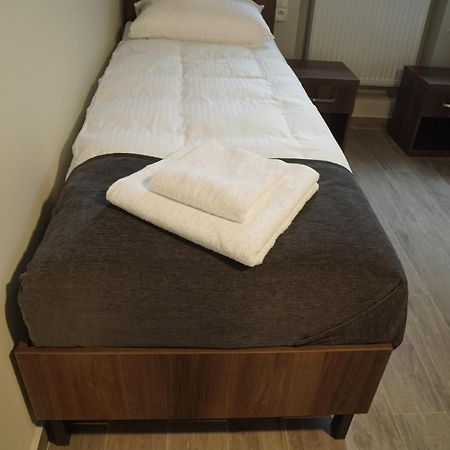 Smartmotel ปูลตุสค์ ภายนอก รูปภาพ